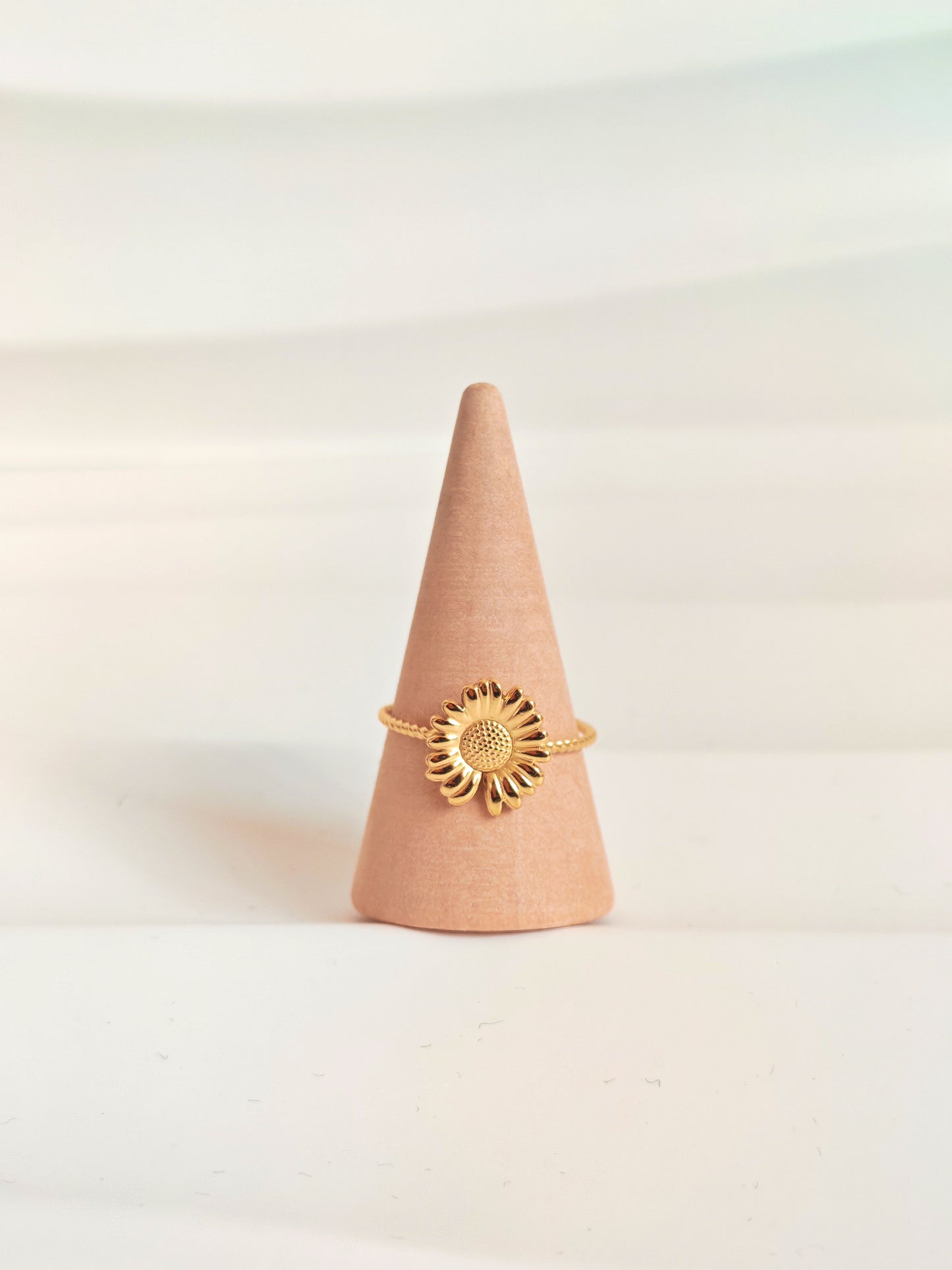 Anello Daisy