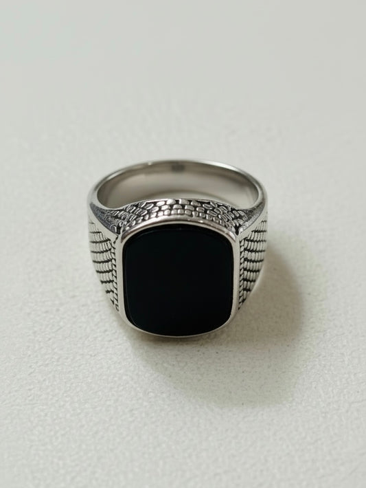 Anello Ade