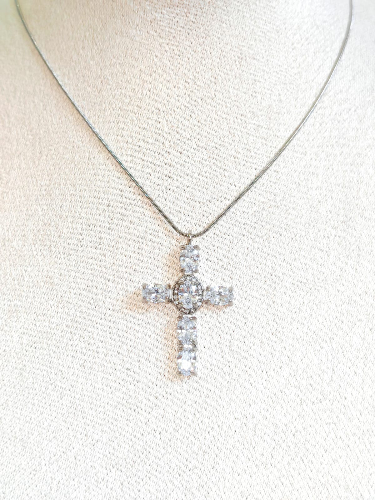 Collana Faith