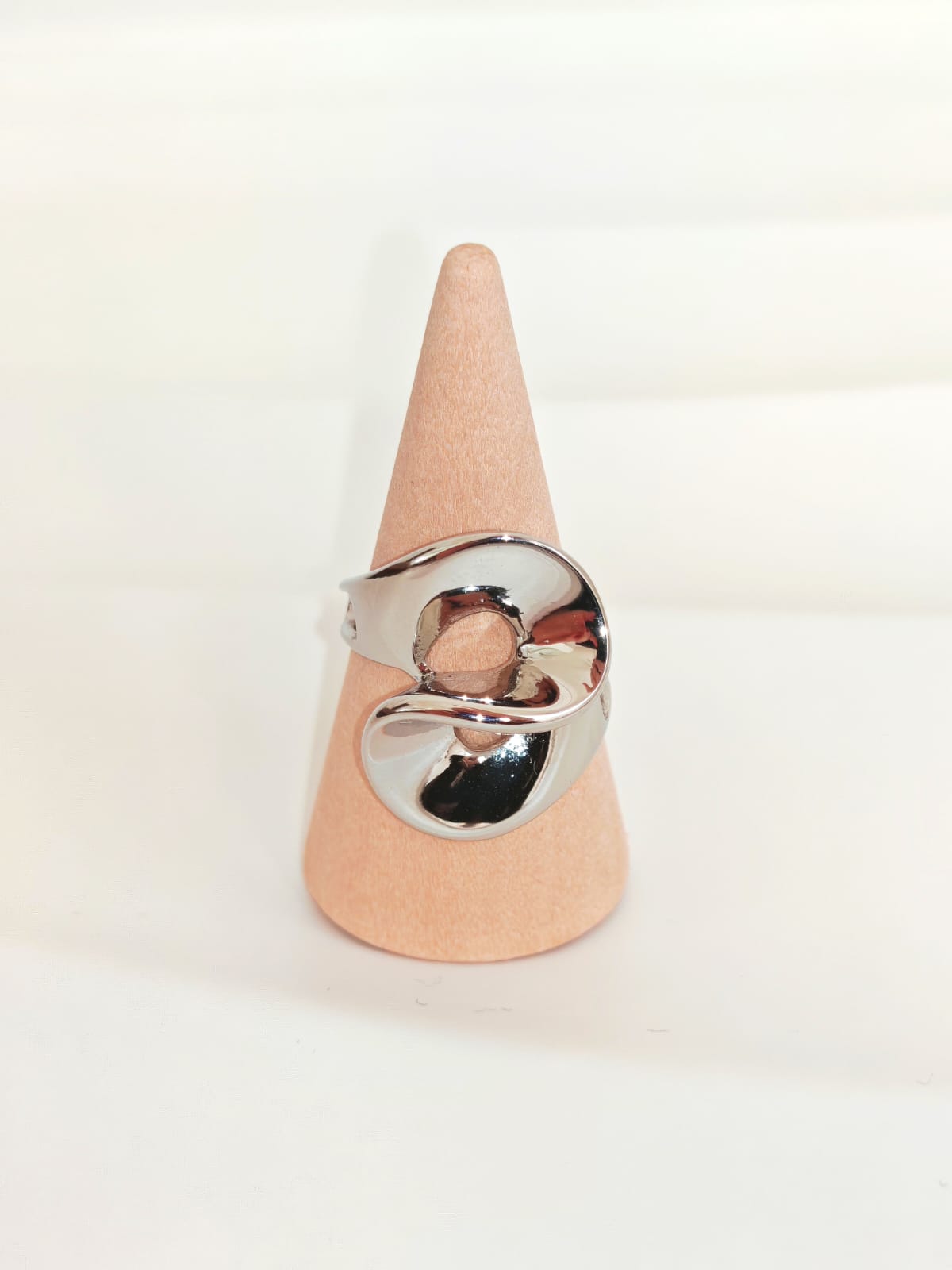 Anello Wave