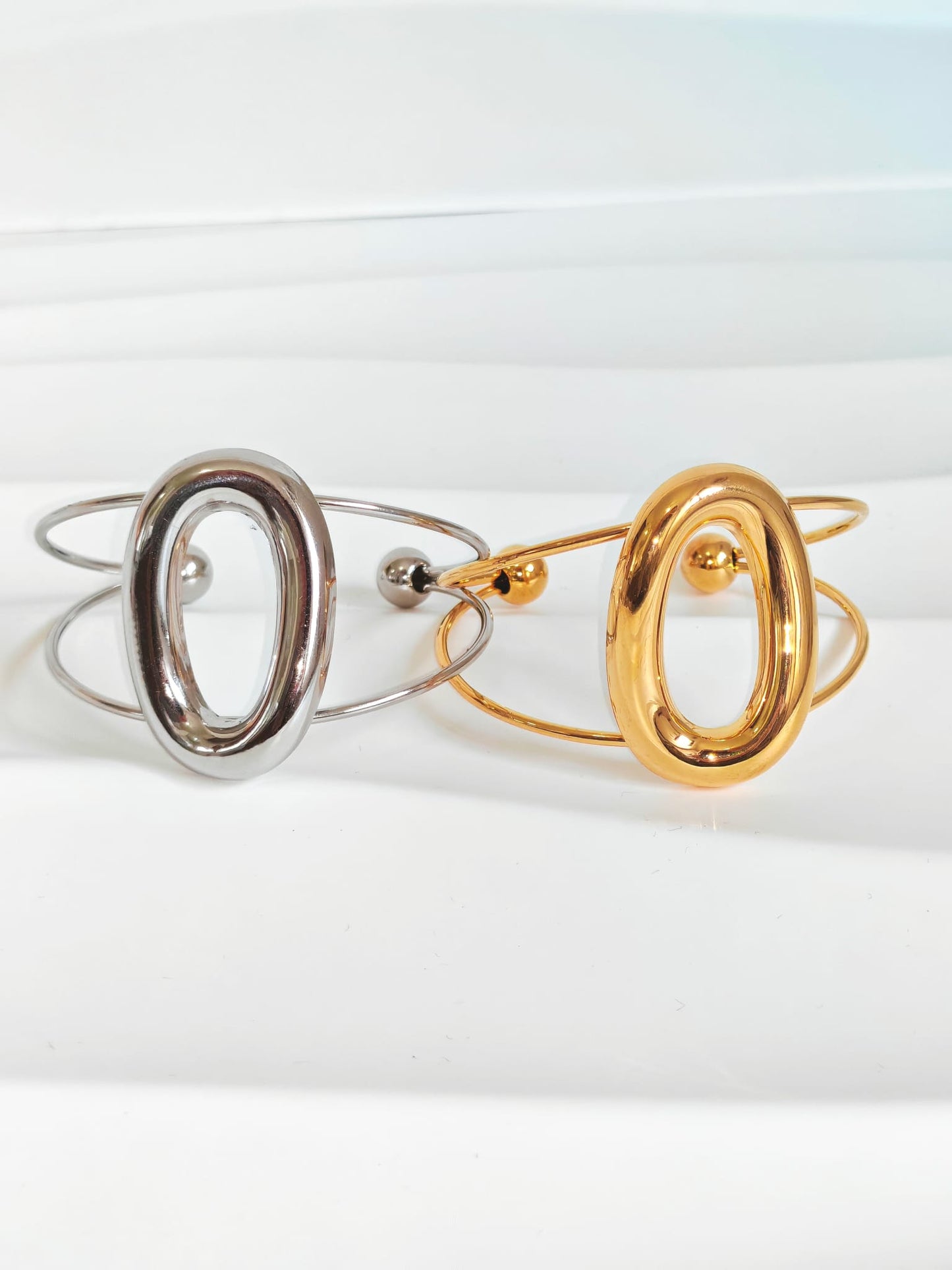 Bracciale rigido Aphrodite