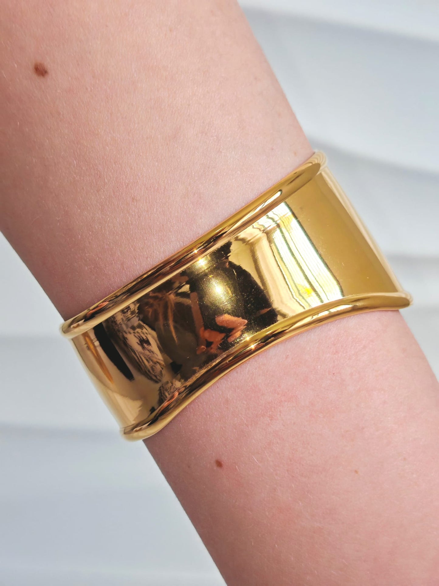 Bracciale rigido Wave