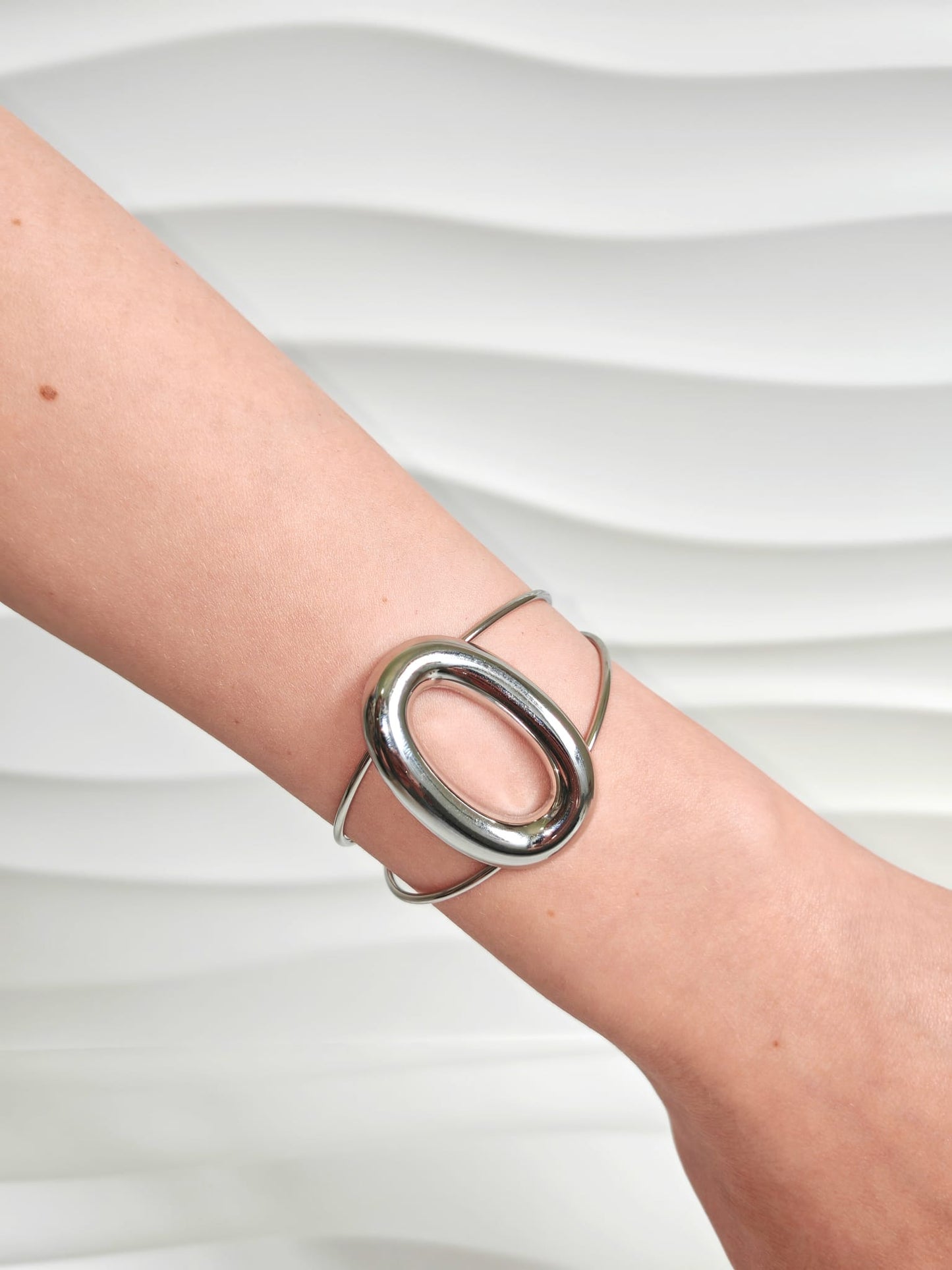 Bracciale rigido Aphrodite