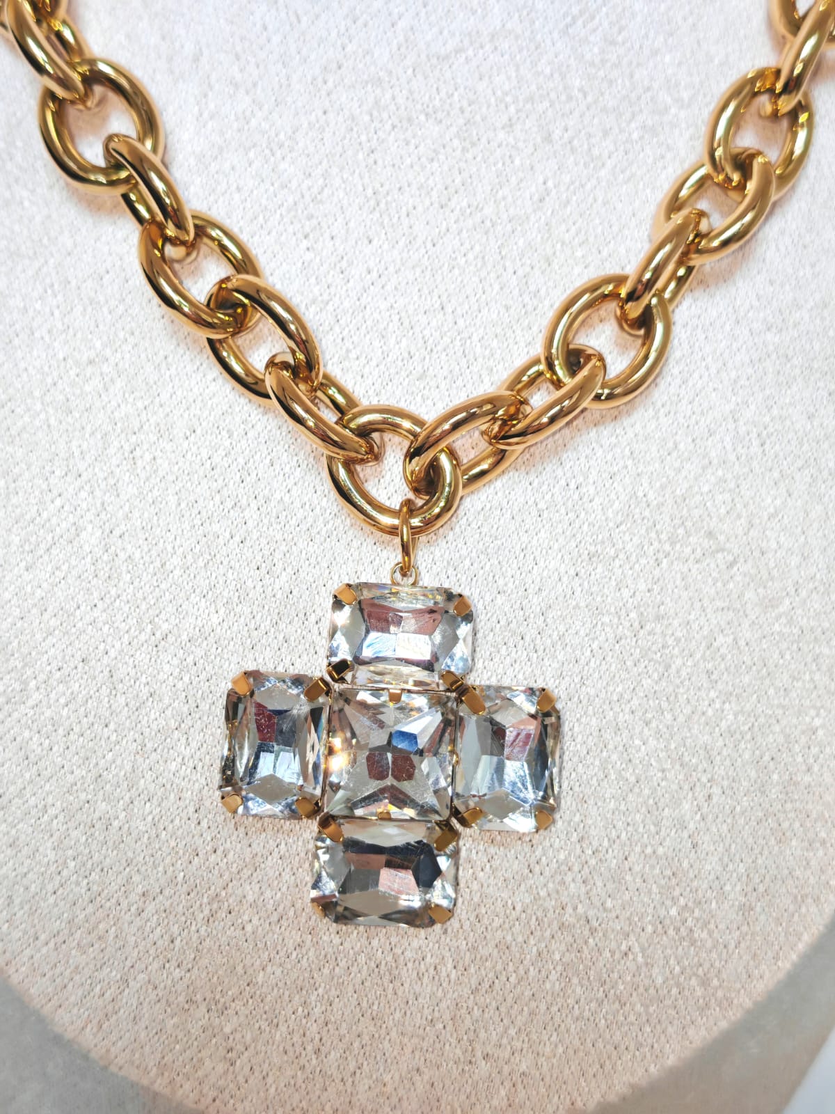 Collana Lux