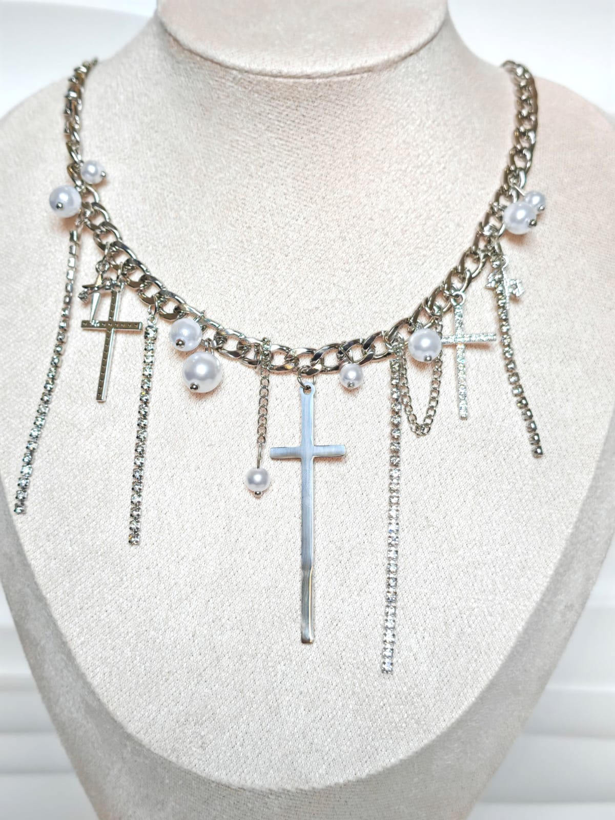 Collana Eclissi