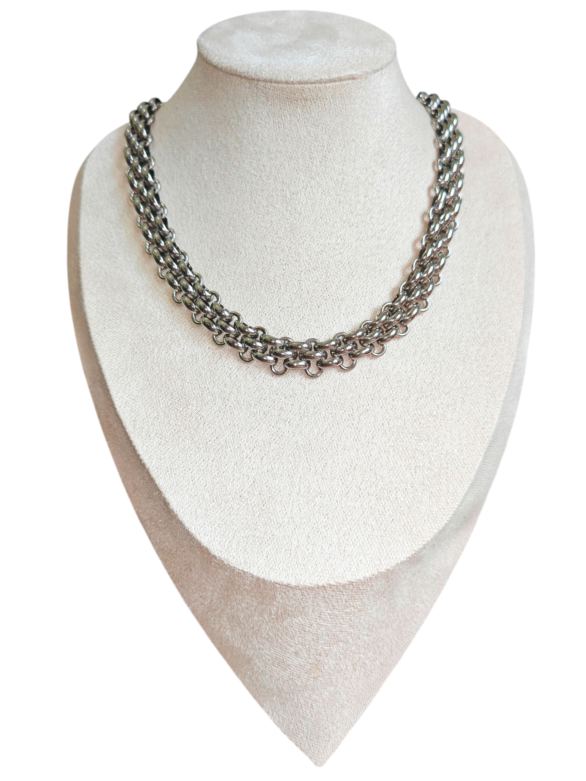 Collana Eterea