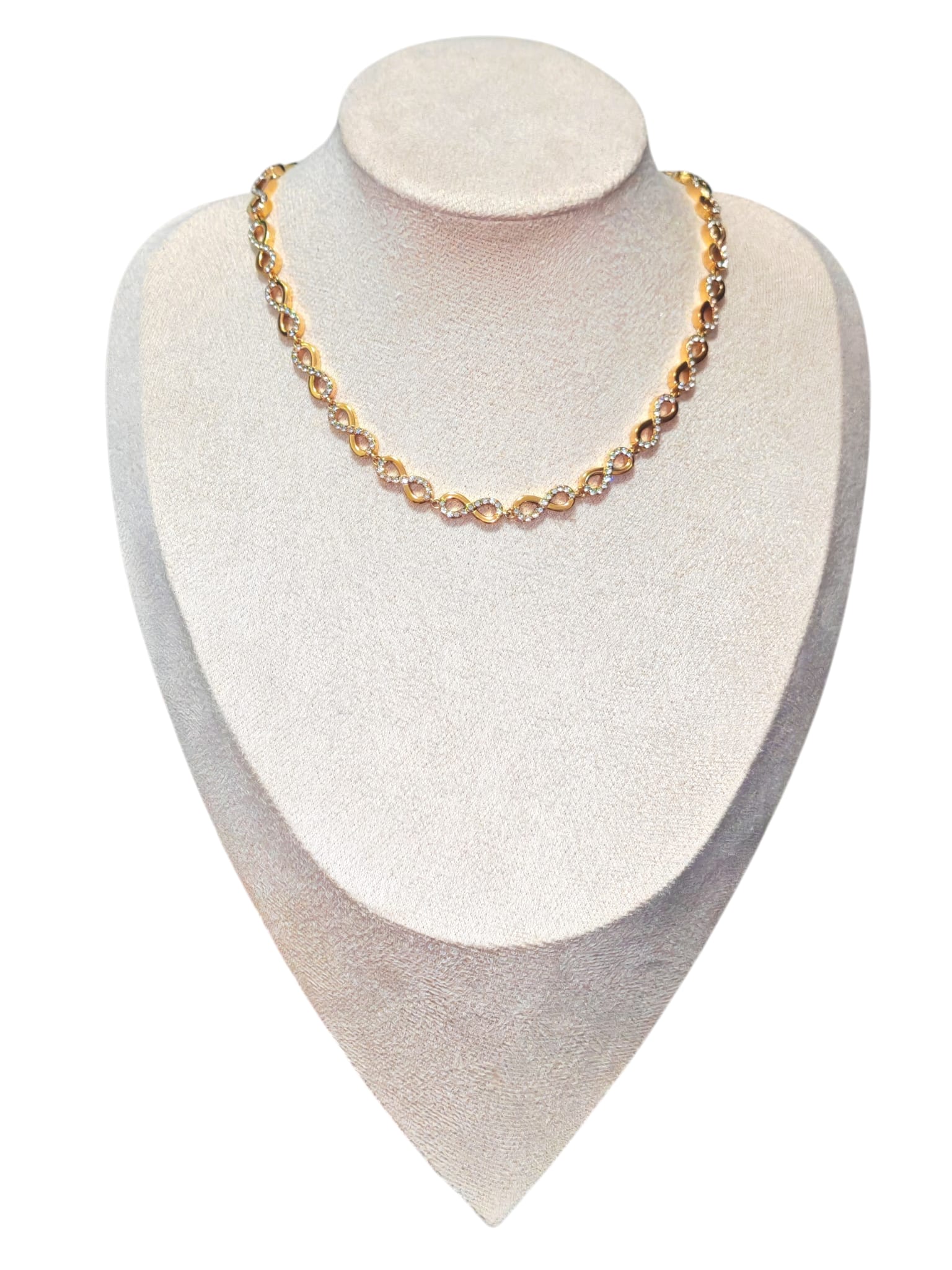 Collana Infinity